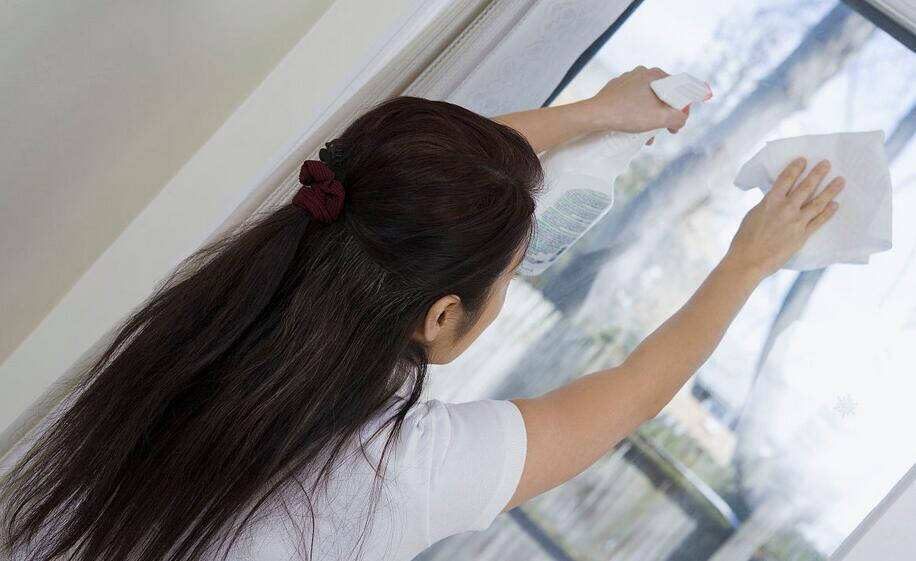 2025最新铝合金门窗保养指南！学会这5招，寿命延长10年不是梦