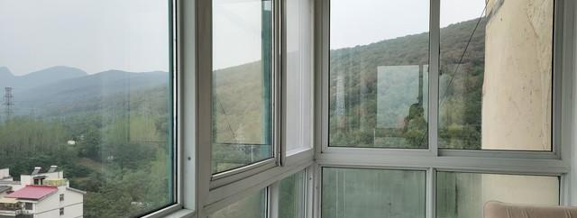 2023阳台装修神操作:封一半留一半,初看懵懂,入住后惊叹太聪明! 2023阳台装修神操作:封一半留一半,初看懵懂,入住后惊叹太聪明!