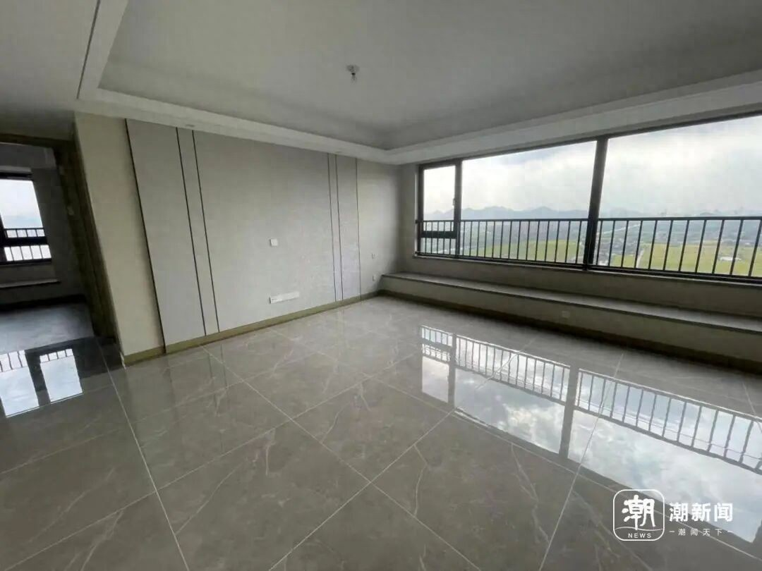 杭州精装房拆下的护栏竟是隐形金矿！回收达人月入过万，你家还在白扔吗？