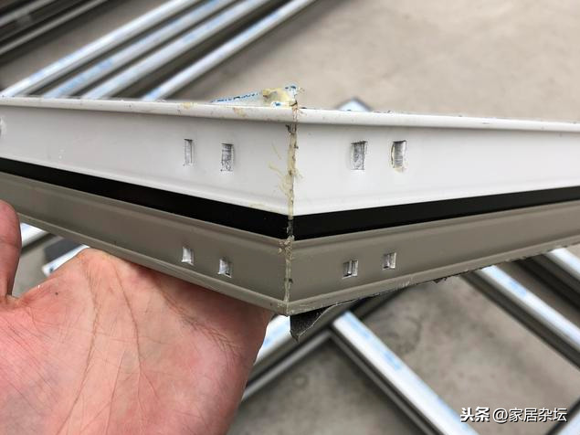 2024年断桥铝窗选购终极攻略:型材厚度、玻璃配置避坑指南! 2024年断桥铝窗选购终极攻略:型材厚度、玻璃配置避坑指南!